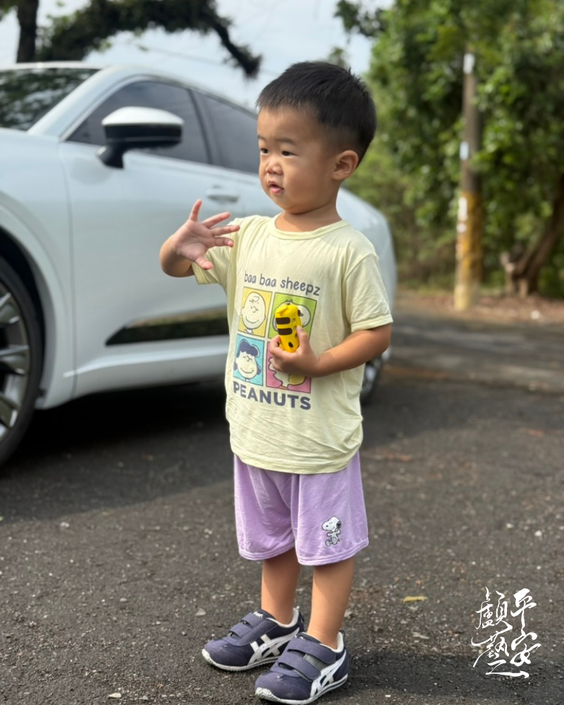 史努比聯名款｜糖果套裝(短袖短褲)-經典好友