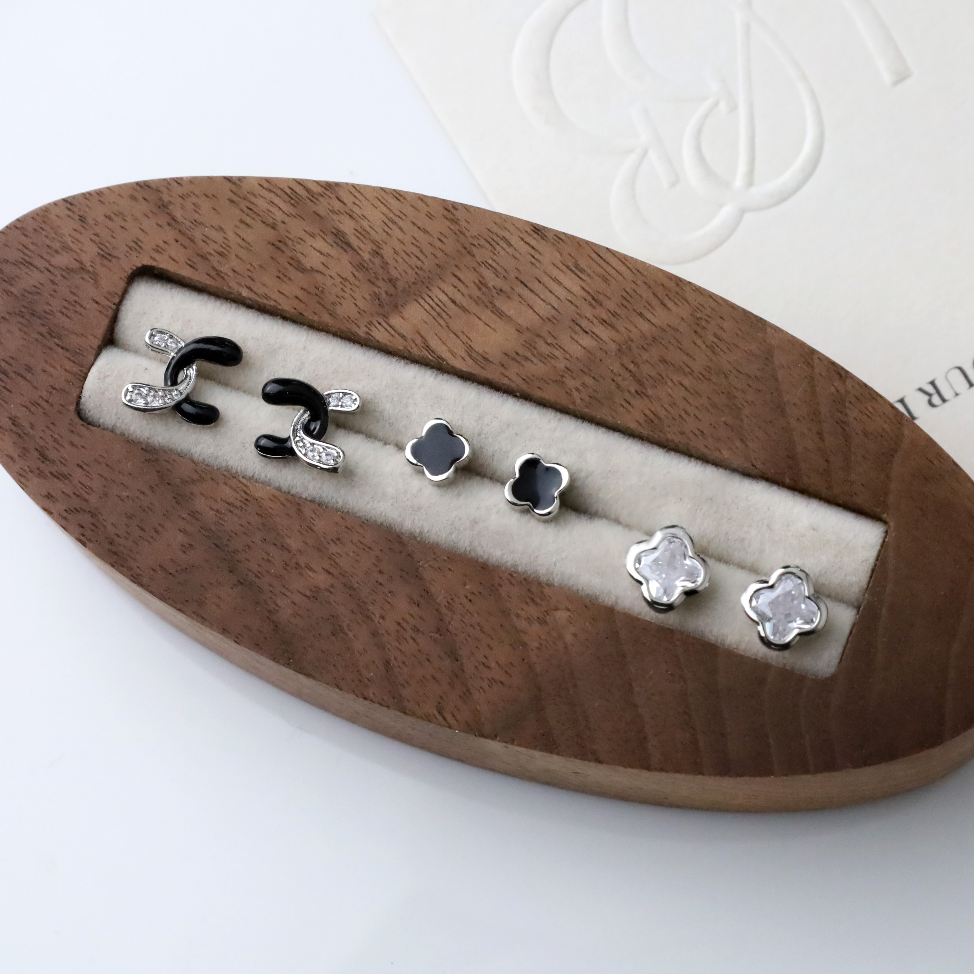 EN2071 四葉草琺瑯 三對一卡